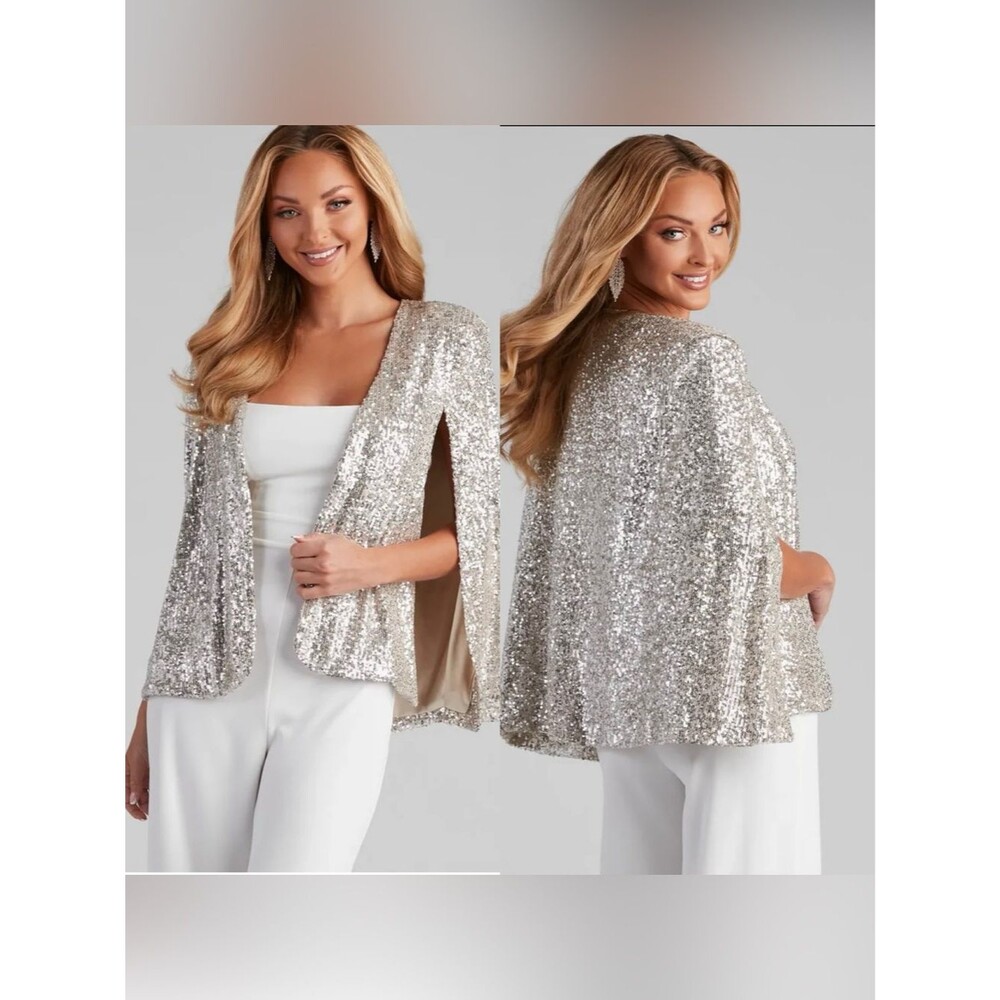 NWT Windsor Curtain Call Gold Sequin Cape Small